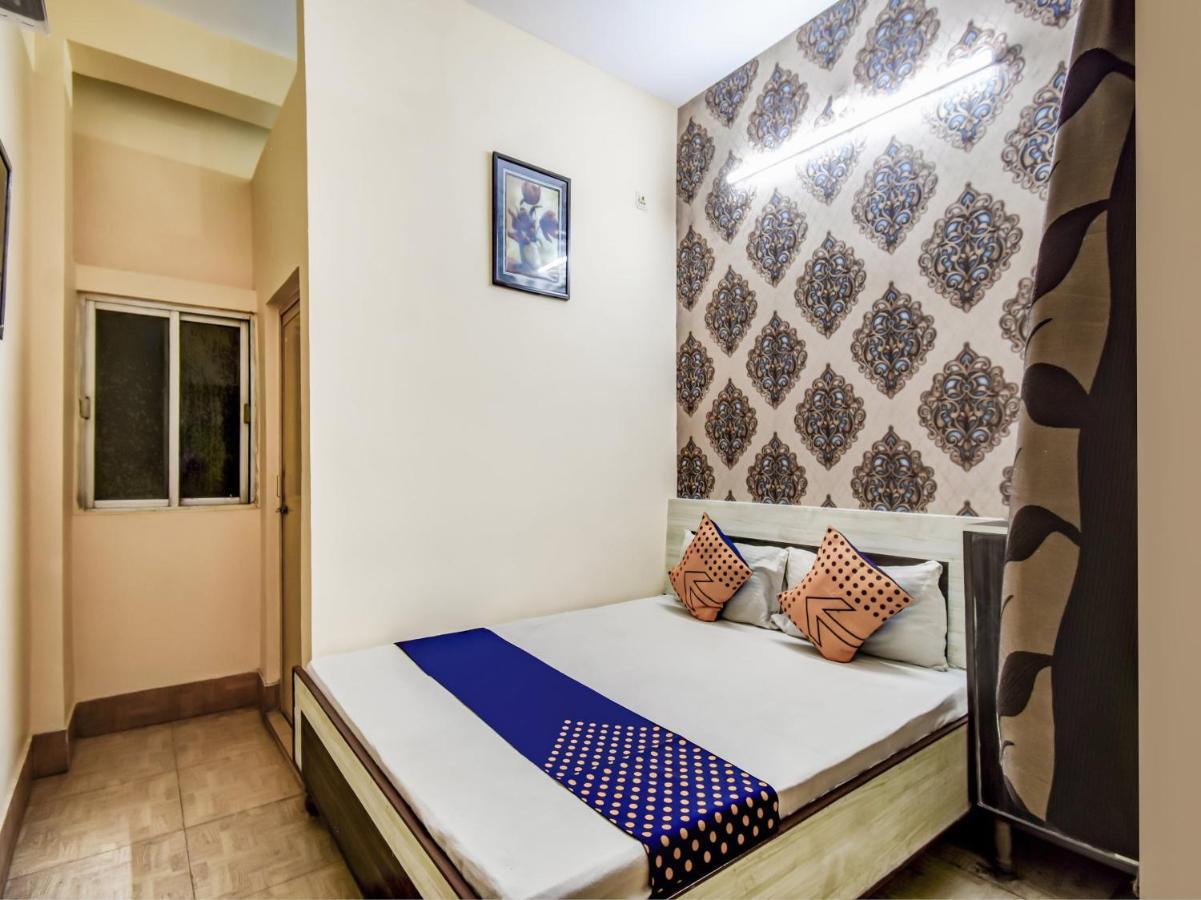 Spot On 78443 Hotel Bharat Rourkela Bagian luar foto